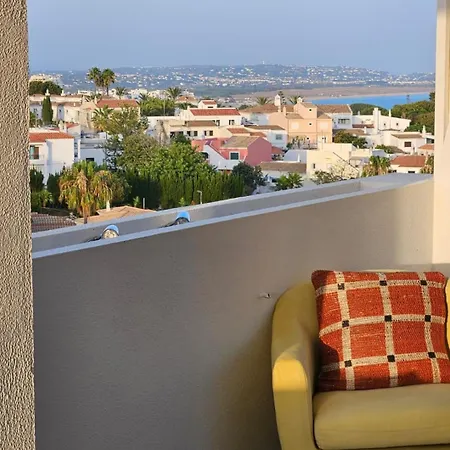 Summertime 아파트