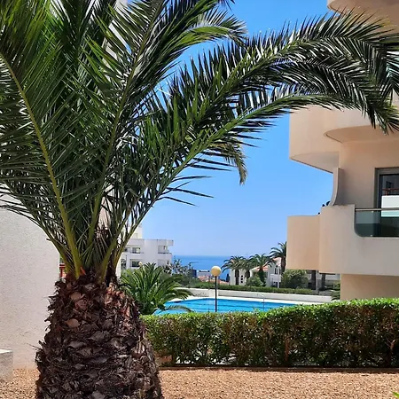 Summertime 아파트